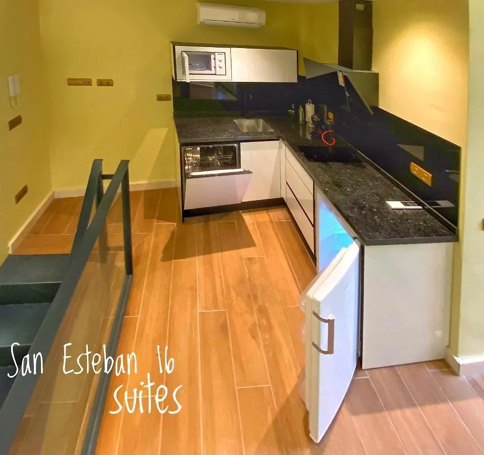 Triplex San Esteban 16 Senorial セビリア 0*,  スペイン