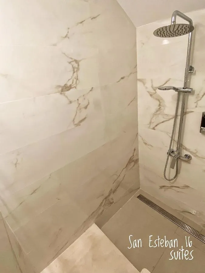 Triplex San Esteban 16 Senorial 세비야 아파트